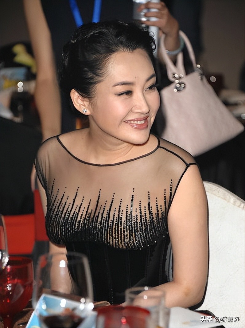 中年女明星身材管理_熟女魅力保养秘诀_豪放熟女明星